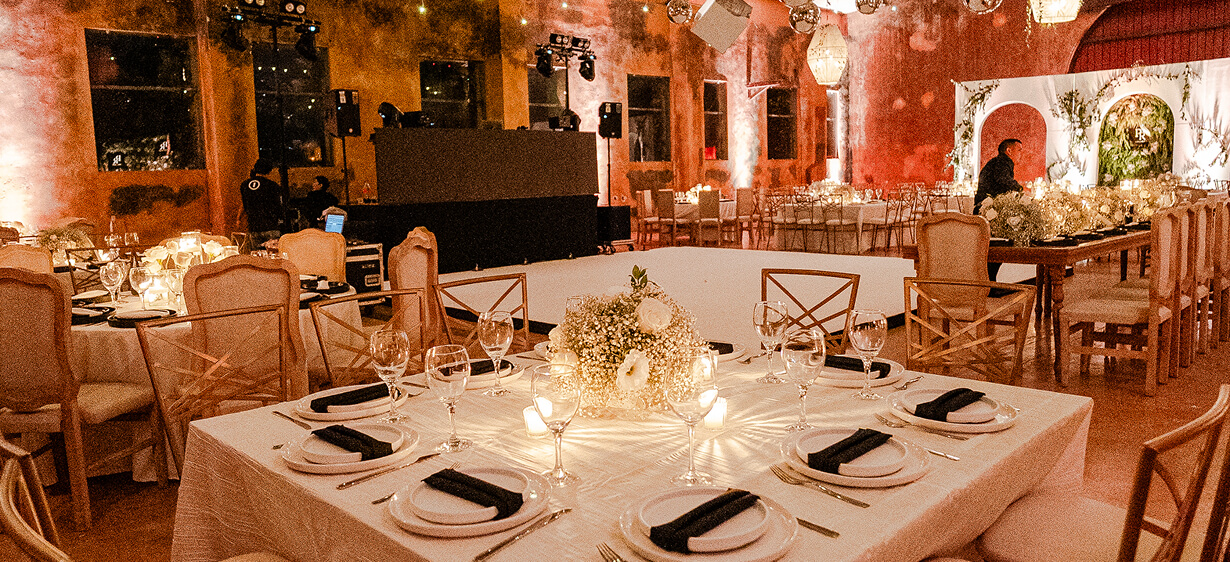 Wedding in historic hacienda of Yucatán